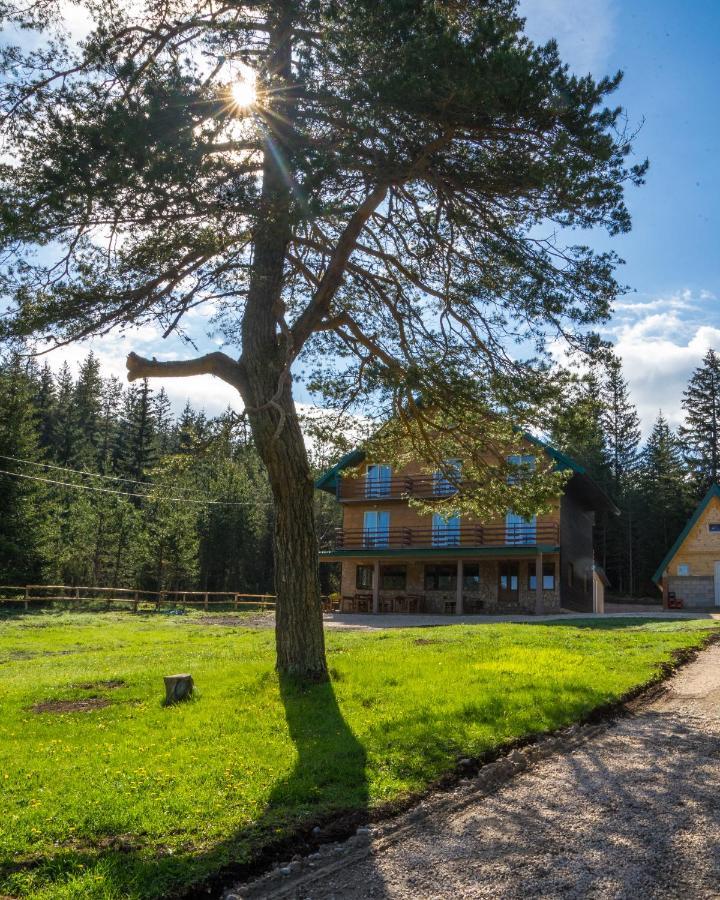 זבליאק Apartmani Jezero מראה חיצוני תמונה