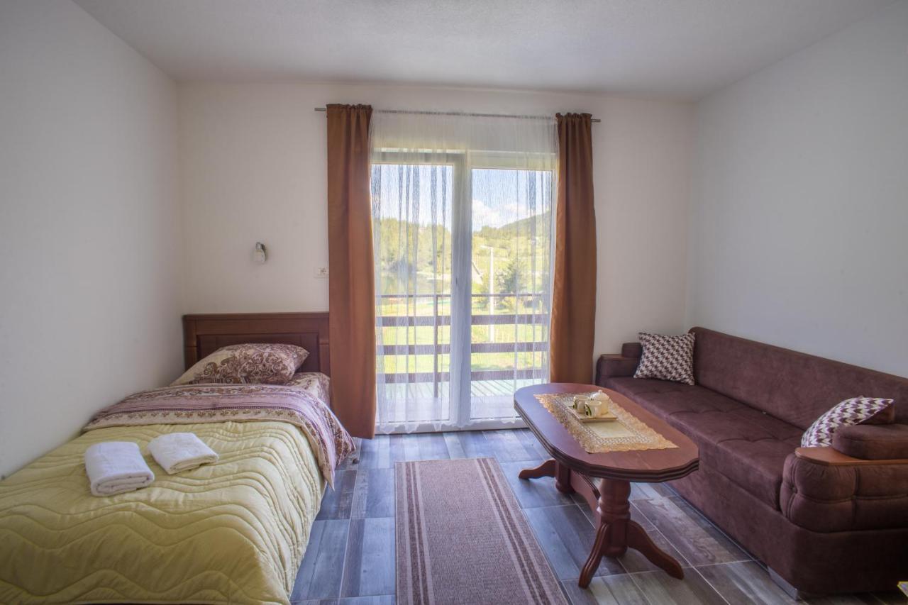 זבליאק Apartmani Jezero מראה חיצוני תמונה