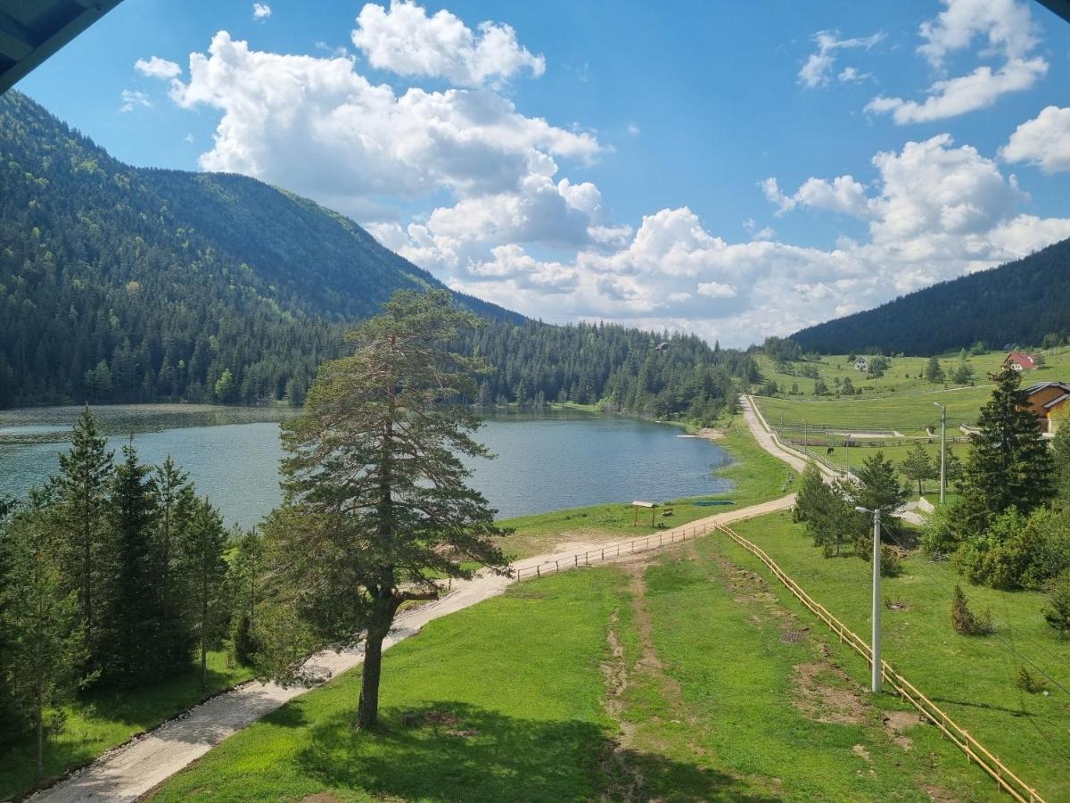 זבליאק Apartmani Jezero מראה חיצוני תמונה