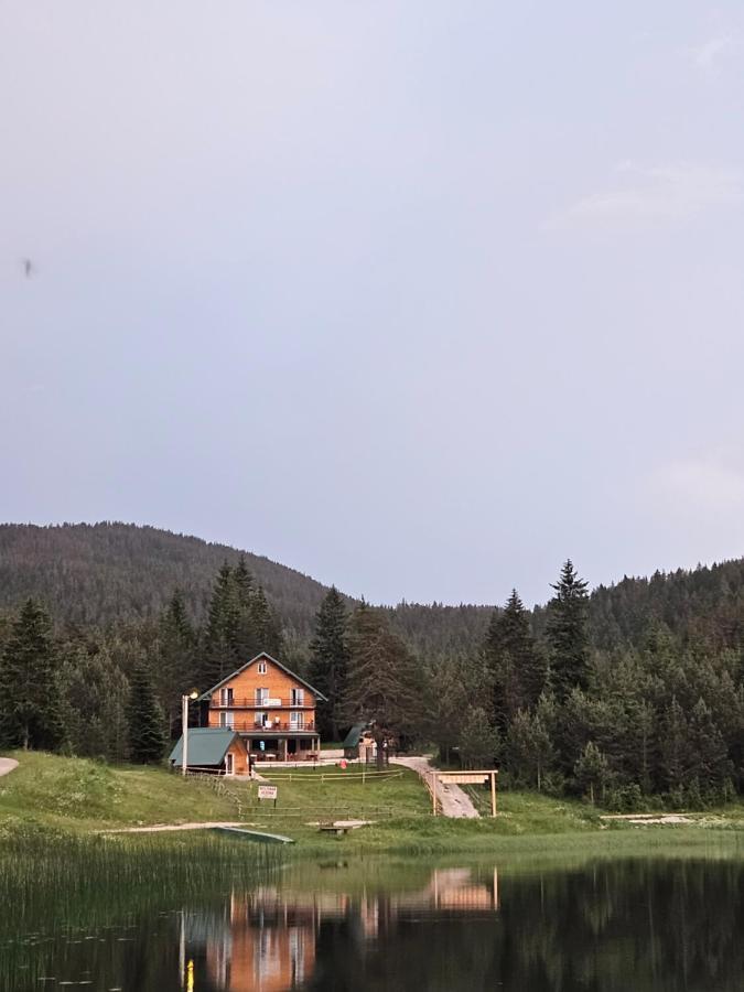 זבליאק Apartmani Jezero מראה חיצוני תמונה